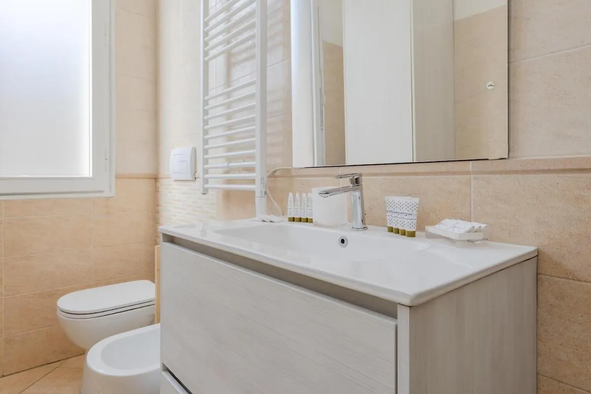 Luxury Calatrava - Apartment In Venetian Palazzo