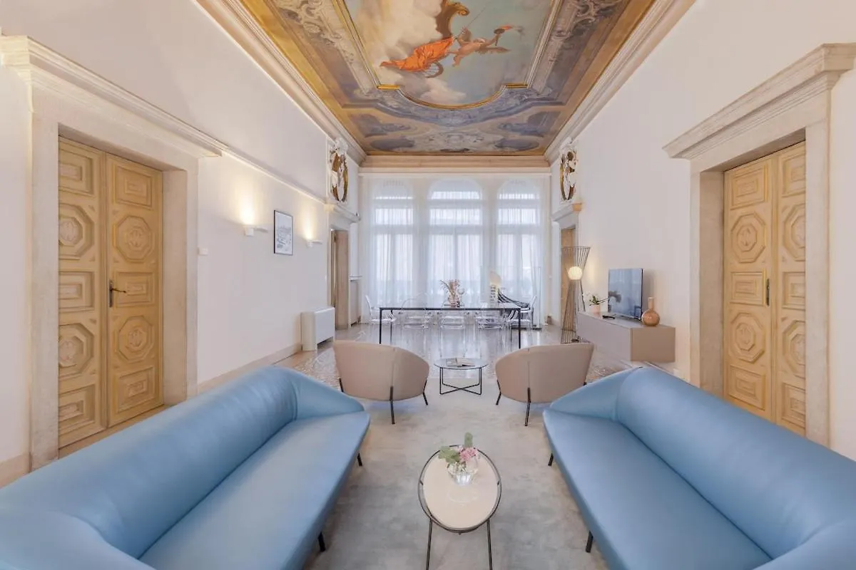 Luxury Calatrava - Apartment In Venetian Palazzo location